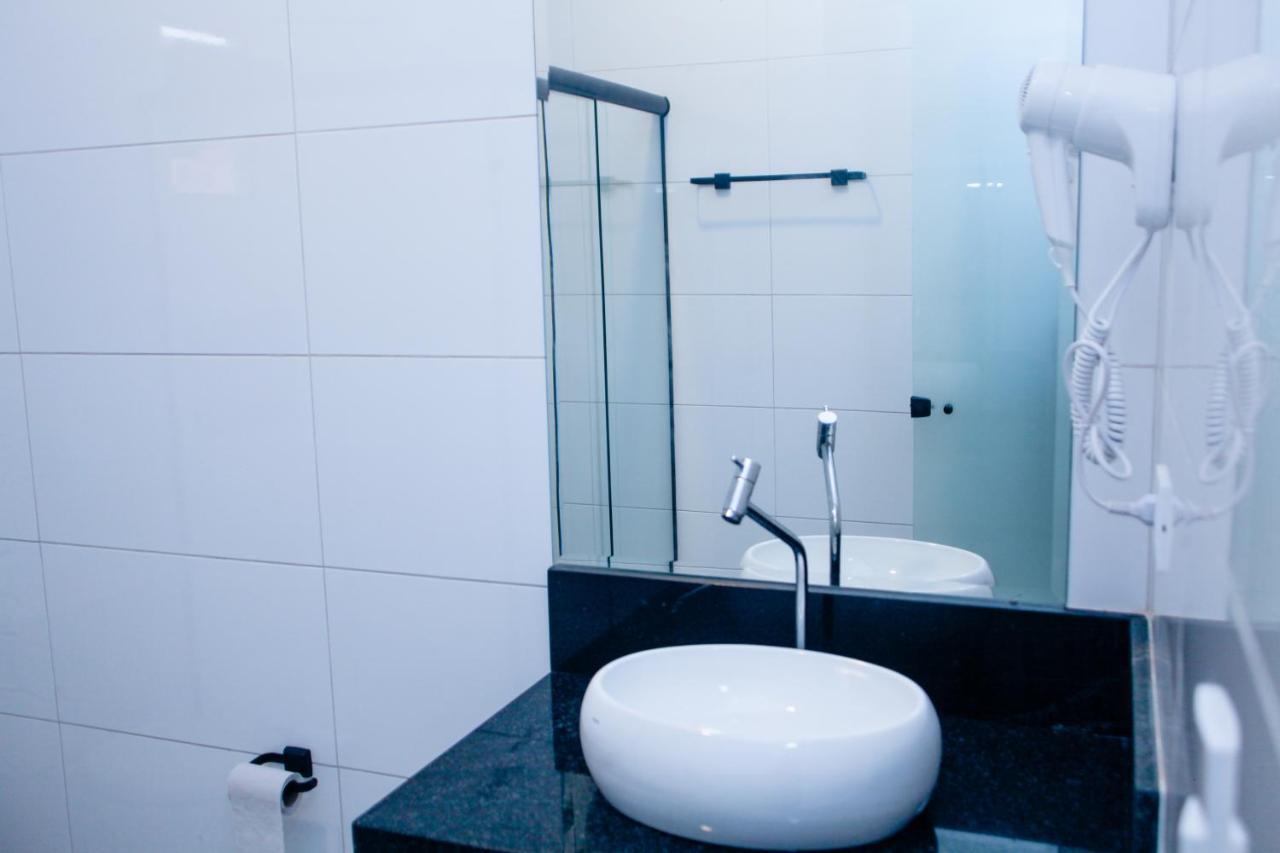 Hotel E Motel Madrugada Itu Kültér fotó
